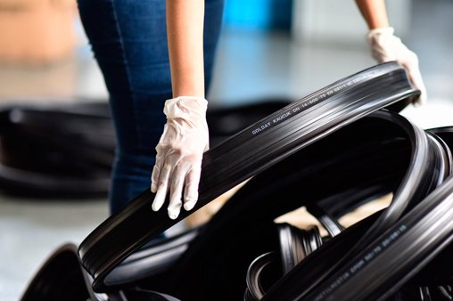 Продукція компанії KADE Про компанію KADE у Запоріжжі